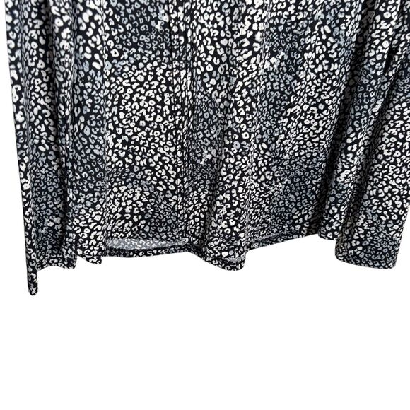 Nanette Lepore Blouse Women's Medium Cheetah Print V-Neck Long Sleeve Top - Picture 3 of 10